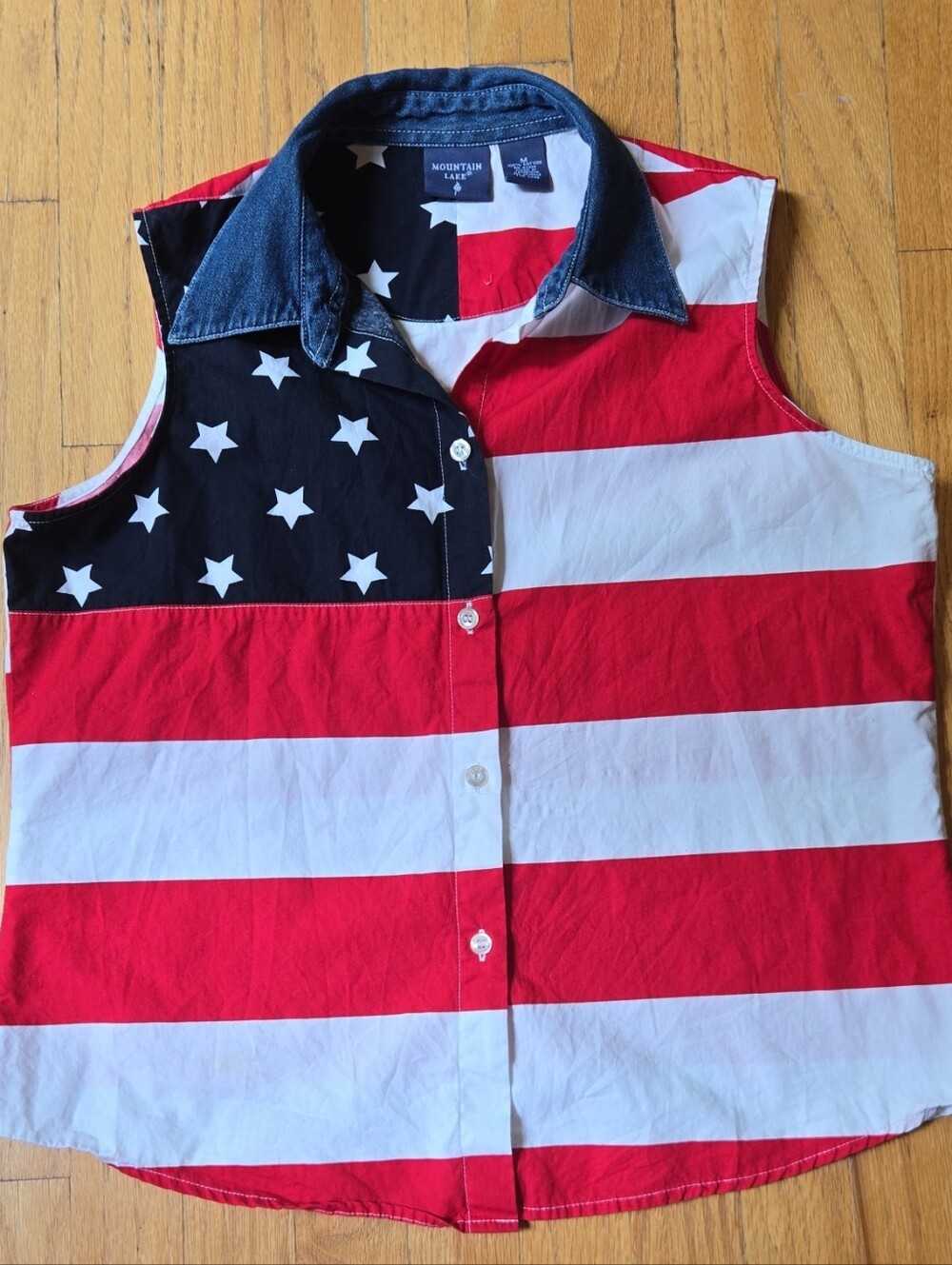 Sleeveless USA Flag Button-Front Sleeveless Shirt